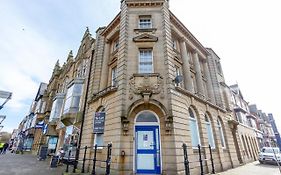 Charles Alexander Short Stay - The Old Bank Apartments